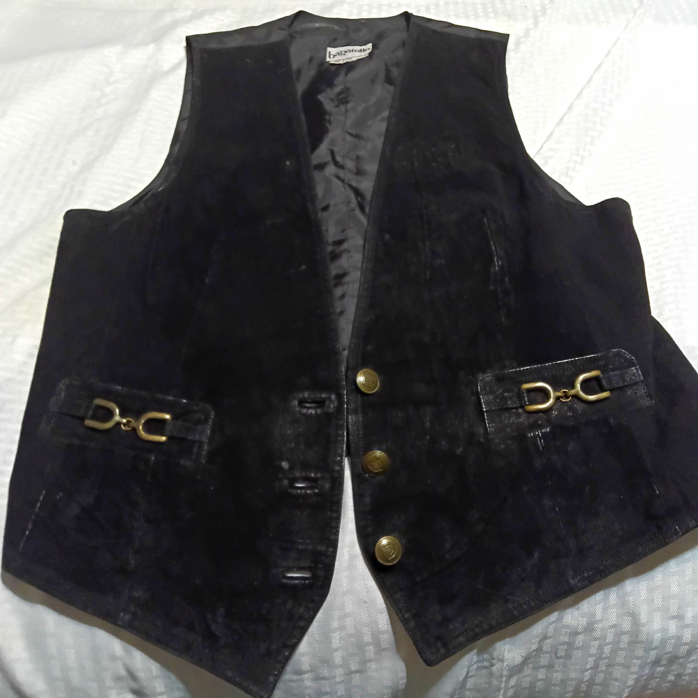 Bagatelle women's Black Leather Vest Size Large Western horse bit pocket brass